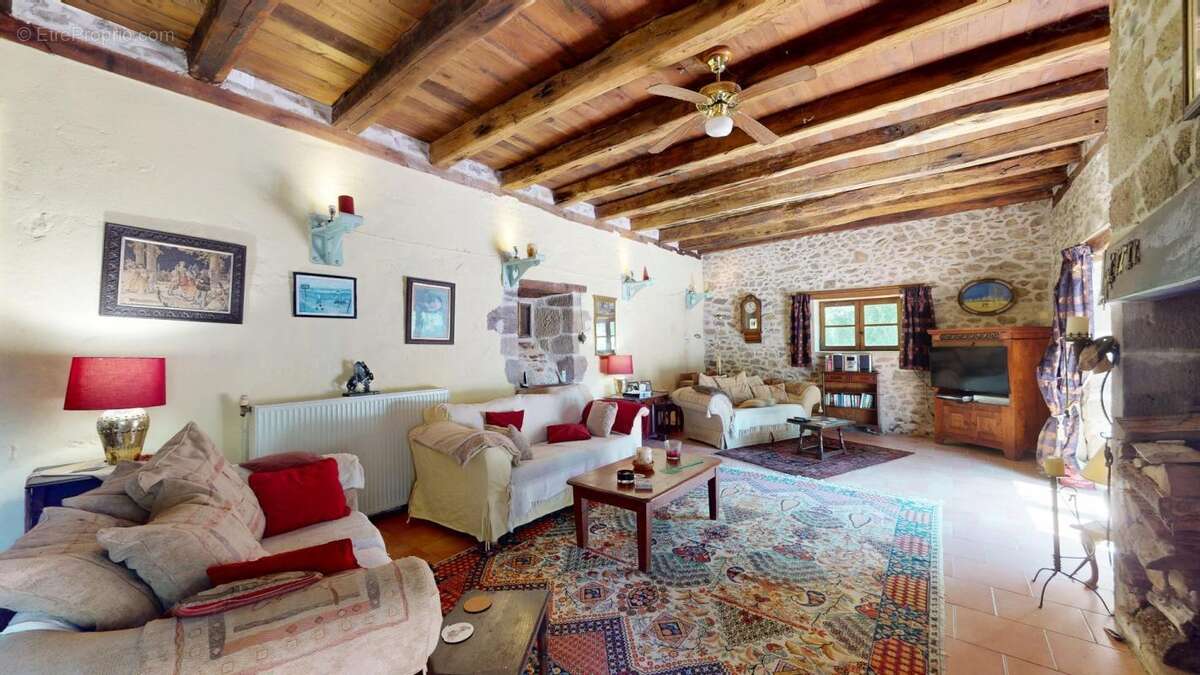 Maison à NONARDS