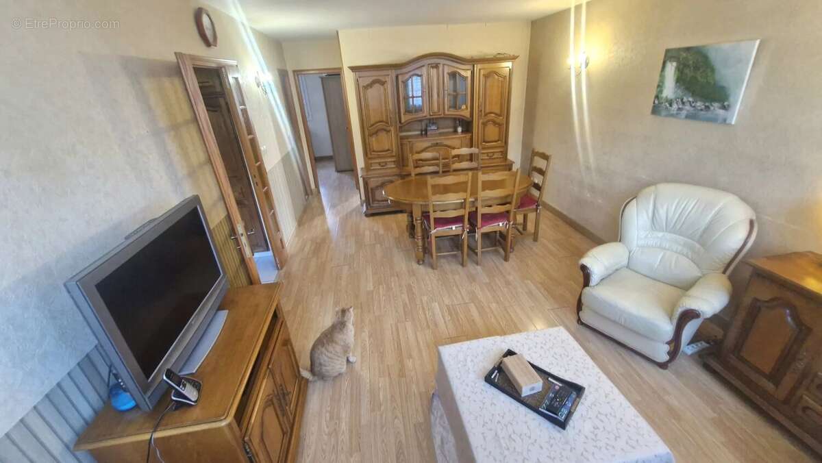 Appartement à COLOMBES