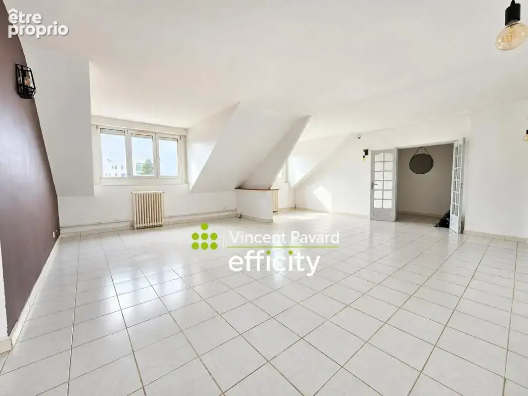 Appartement à SAINT-PIERRE-DES-CORPS