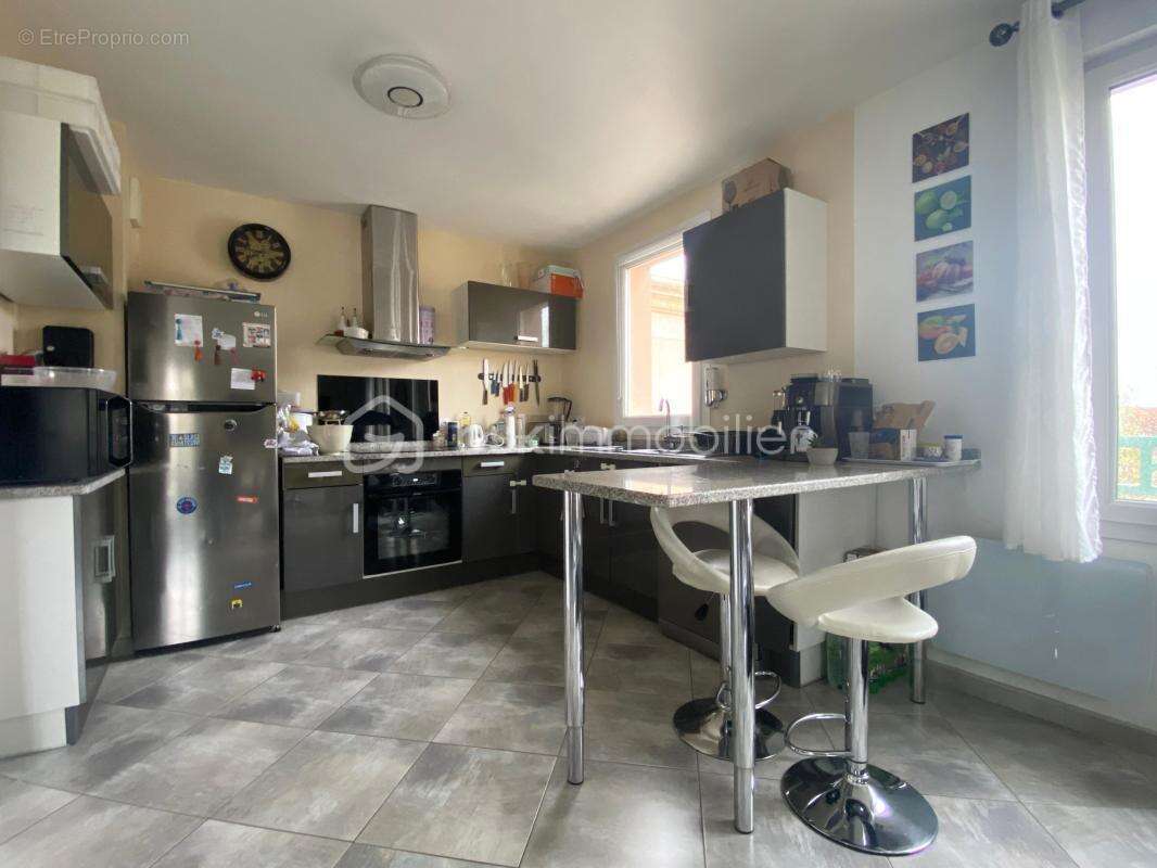 Appartement à SAINT-PIERRE-DU-PERRAY