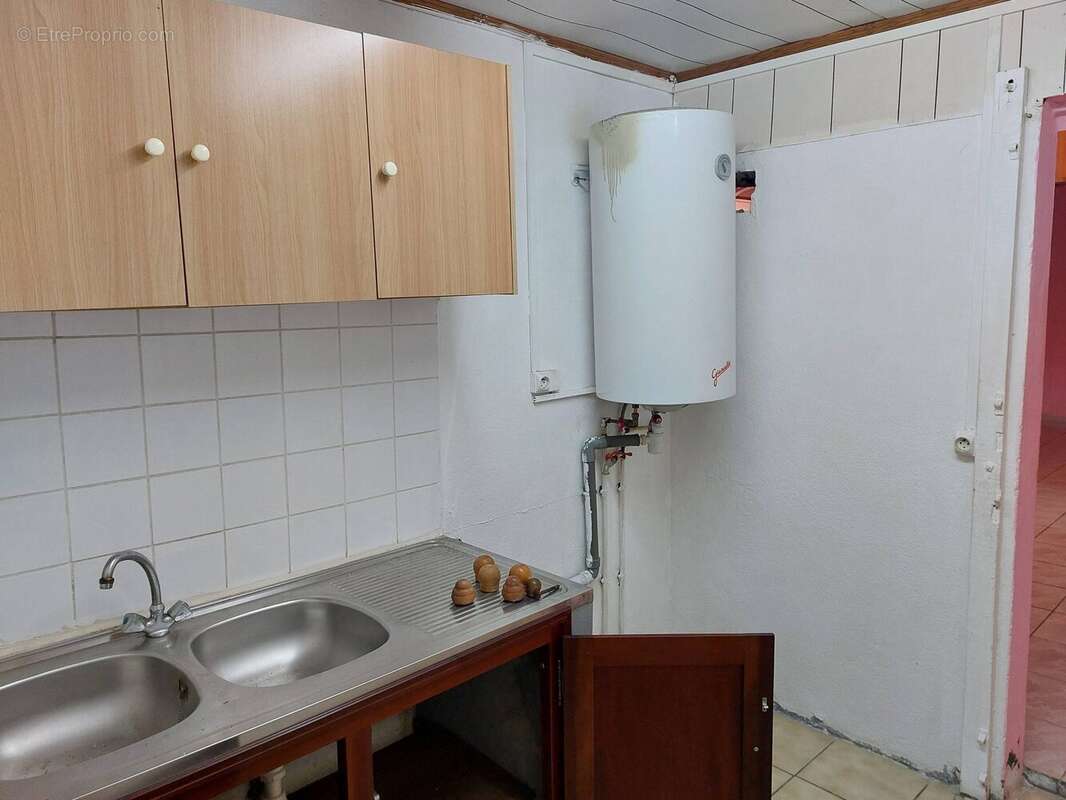 Maison 130 m² à Bras-Panon  - photo 6