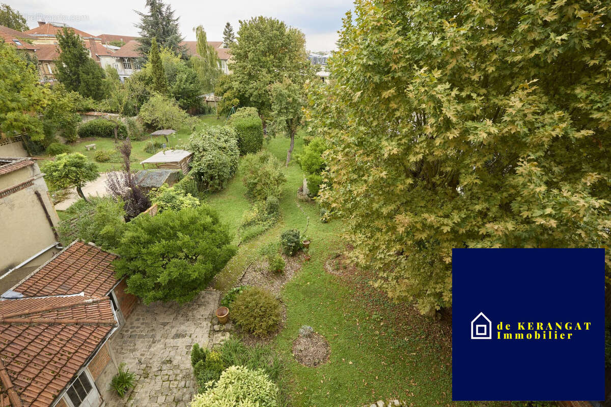 Appartement à BOURG-LA-REINE