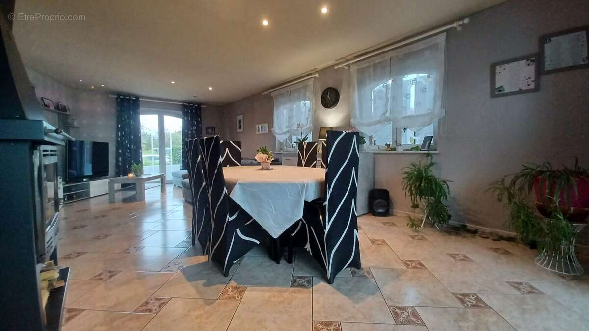 Maison à WEISLINGEN