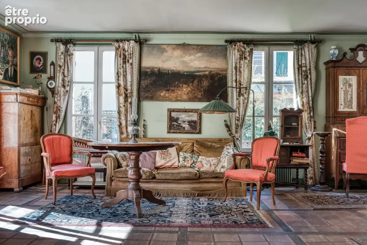 Propriete de caractere du 18eme avec parc boisé - fort potentiel - photo 6