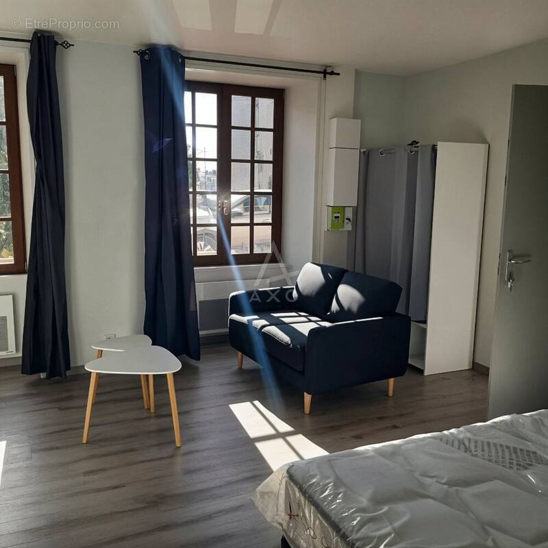 Maison à LES HERBIERS