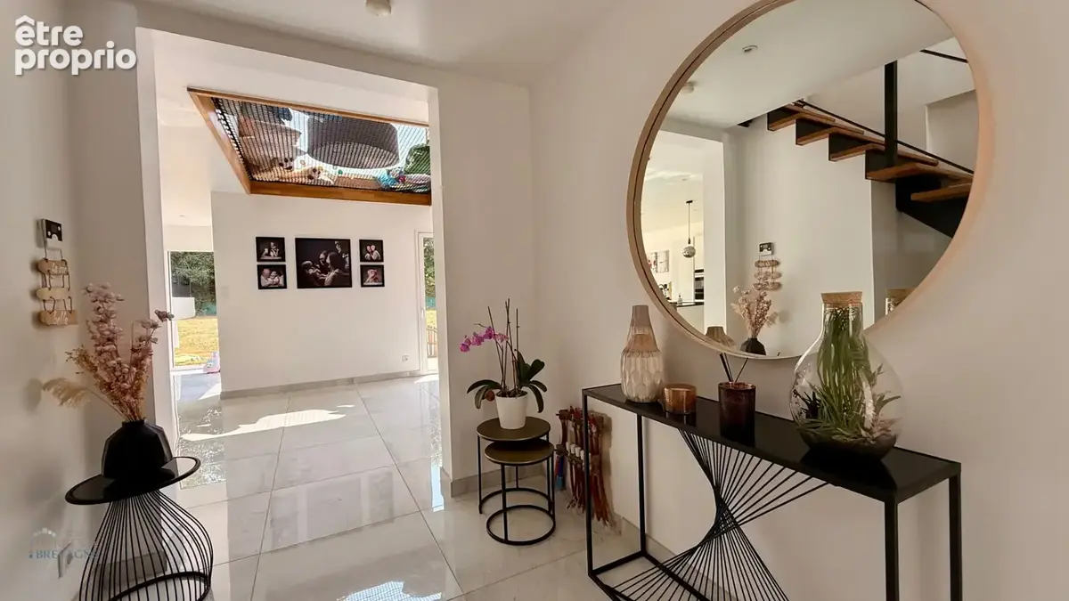Maison contemporaine - 146,05 m2 - terrain 661 m2 - SAINT-RENAN - photo 7