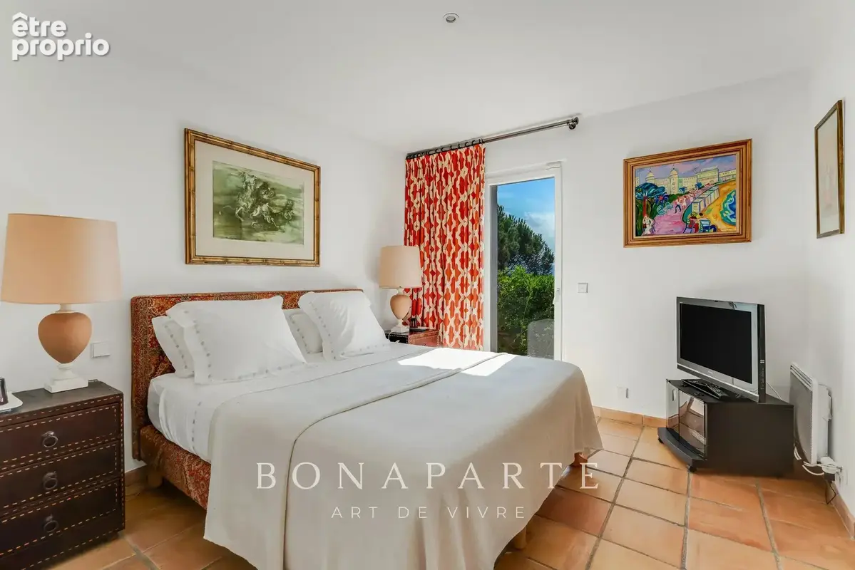 Golfe de saint tropez - grimaud - villa proche du village - calme - photo 14