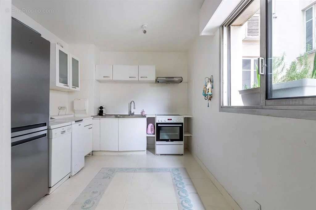 Appartement à PARIS-6E