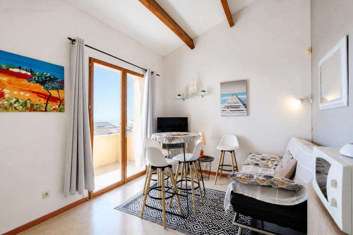 Appartement à FLEURY