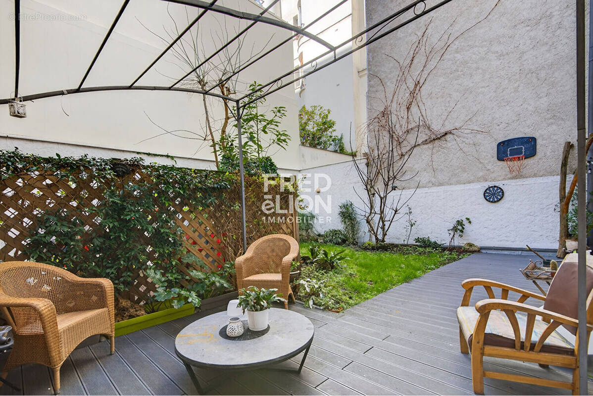 Appartement à PARIS-12E