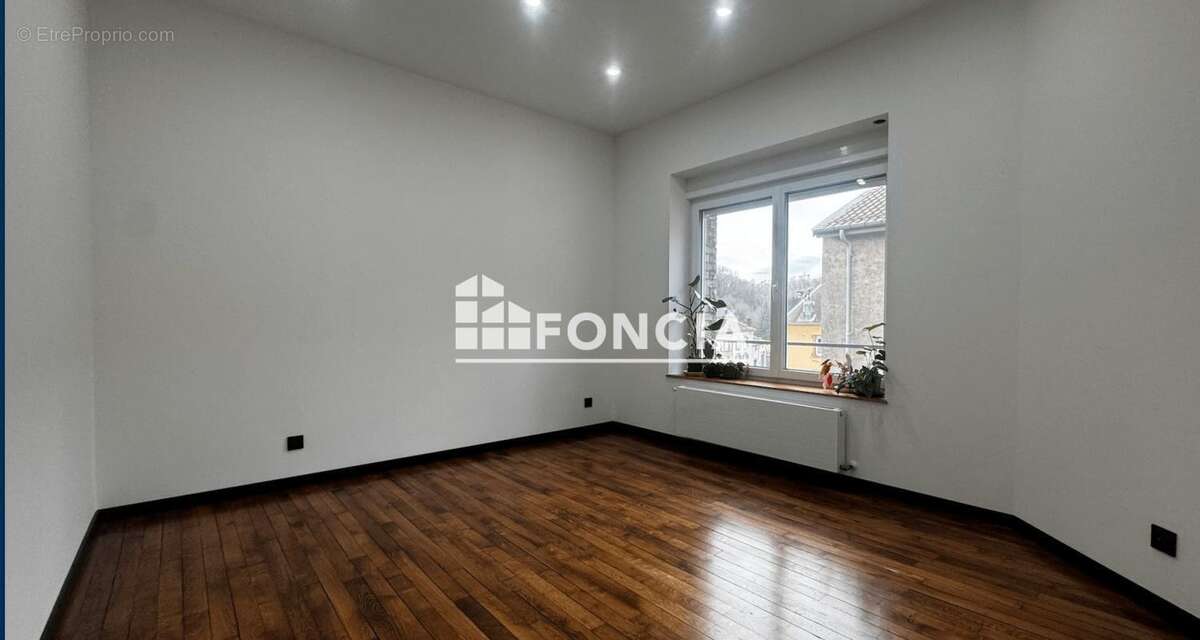 Appartement à LONGUYON