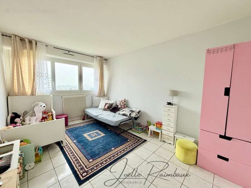 Appartement à PONTOISE