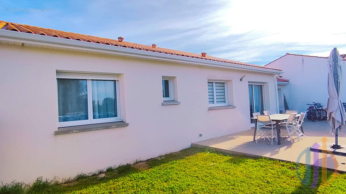 Maison à ARTHON-EN-RETZ