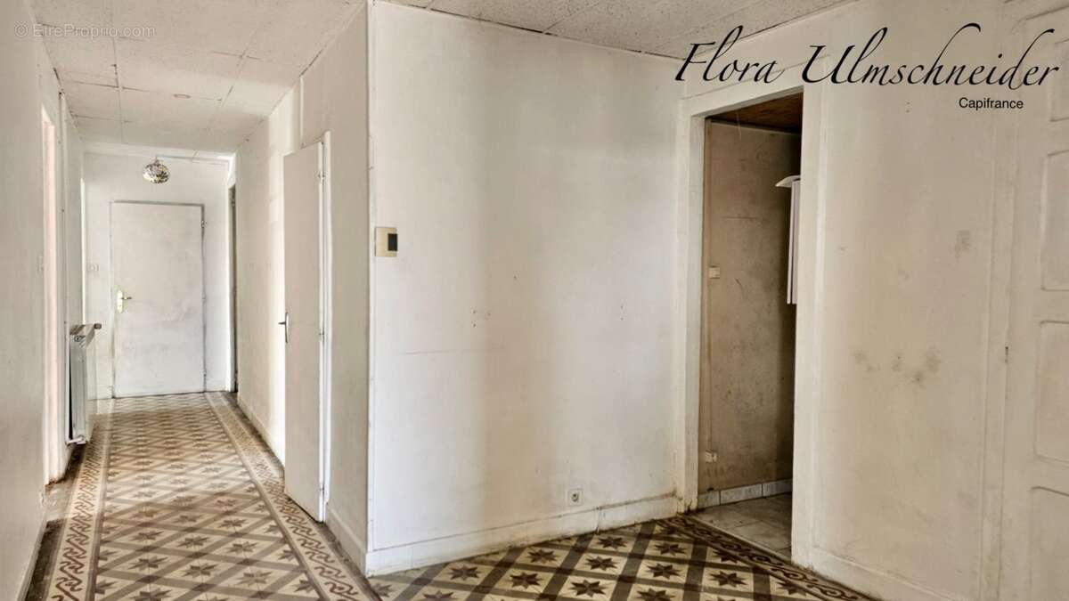 Au cœur du village de Chindrieux (73) – Ensemble immobilier avec appartement d'env. 134 m² à rénover, studio d'env. 32 m² rénové - photo 11