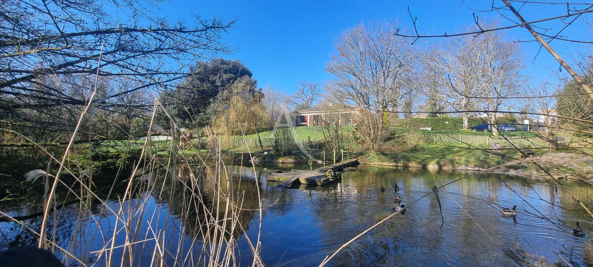 Maison à SAINT-REVEREND