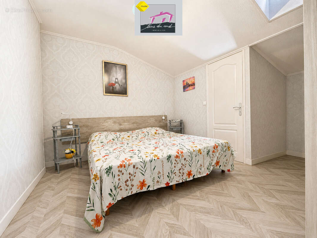 Maison de village avec grand garage - photo 7