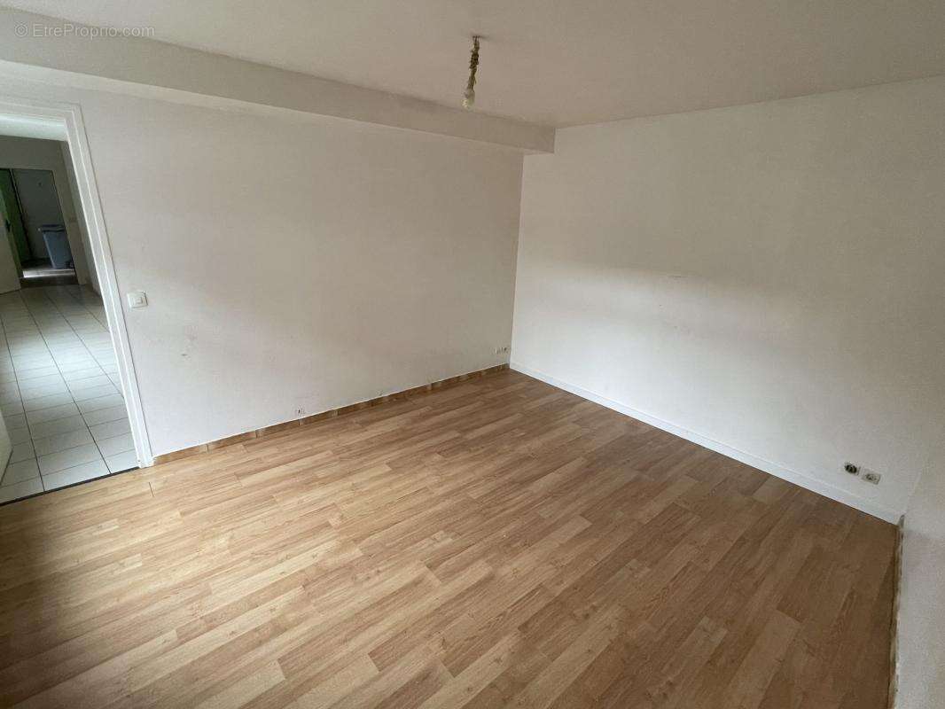 Maison 212 m² à Tourcoing  - photo 4