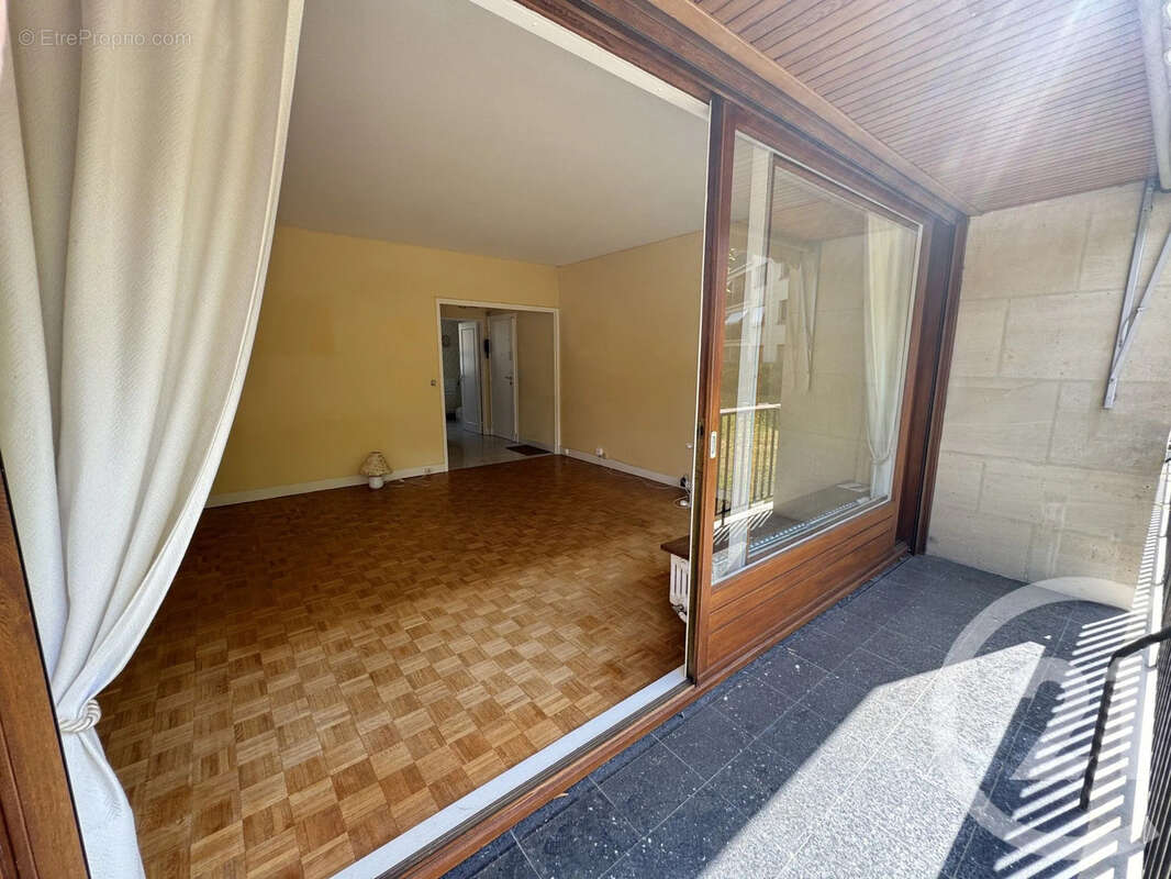 Appartement 111 m² à Avon  - photo 5
