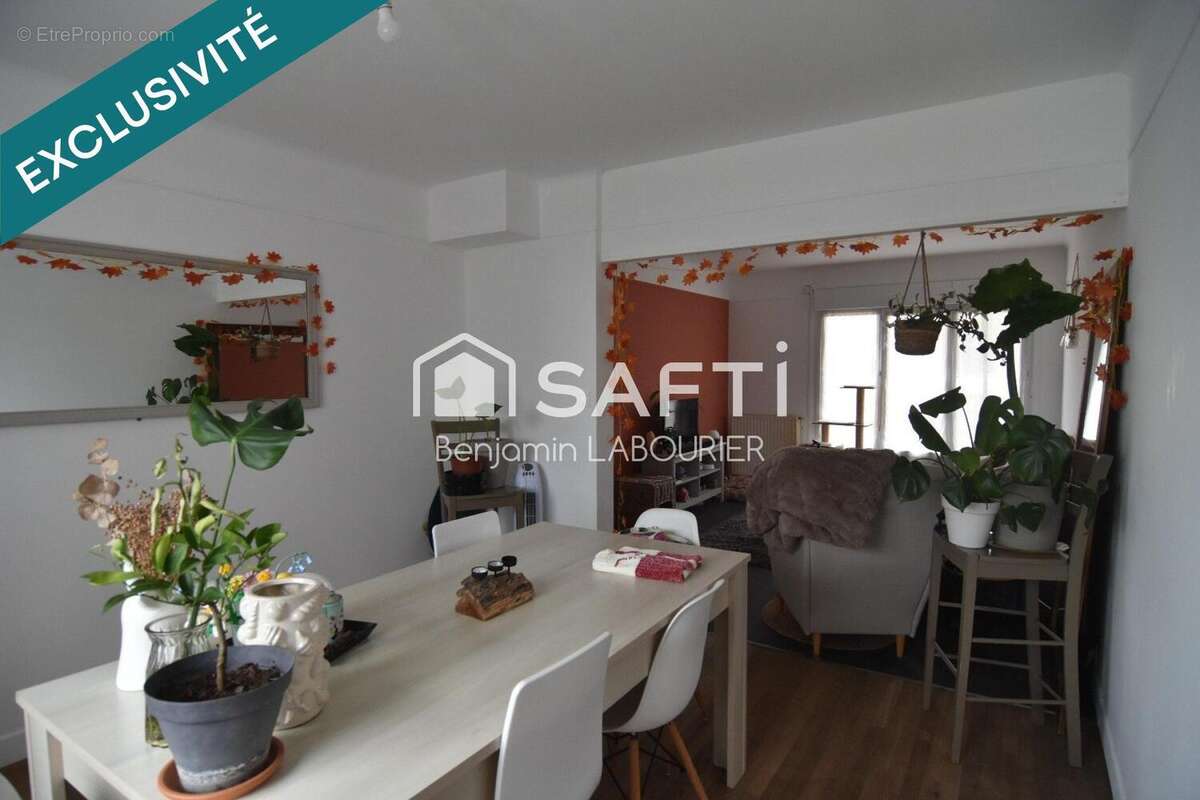 Photo 4 - Appartement à MIGENNES