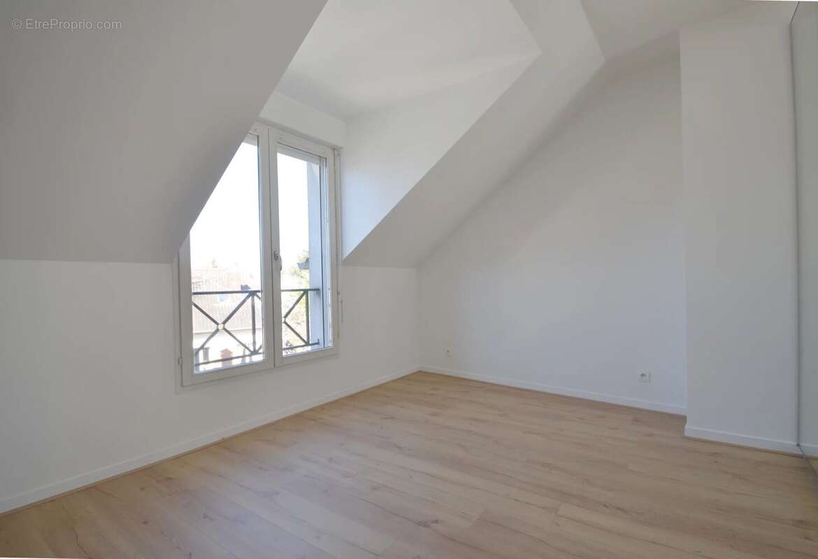Appartement à CROISSY-SUR-SEINE