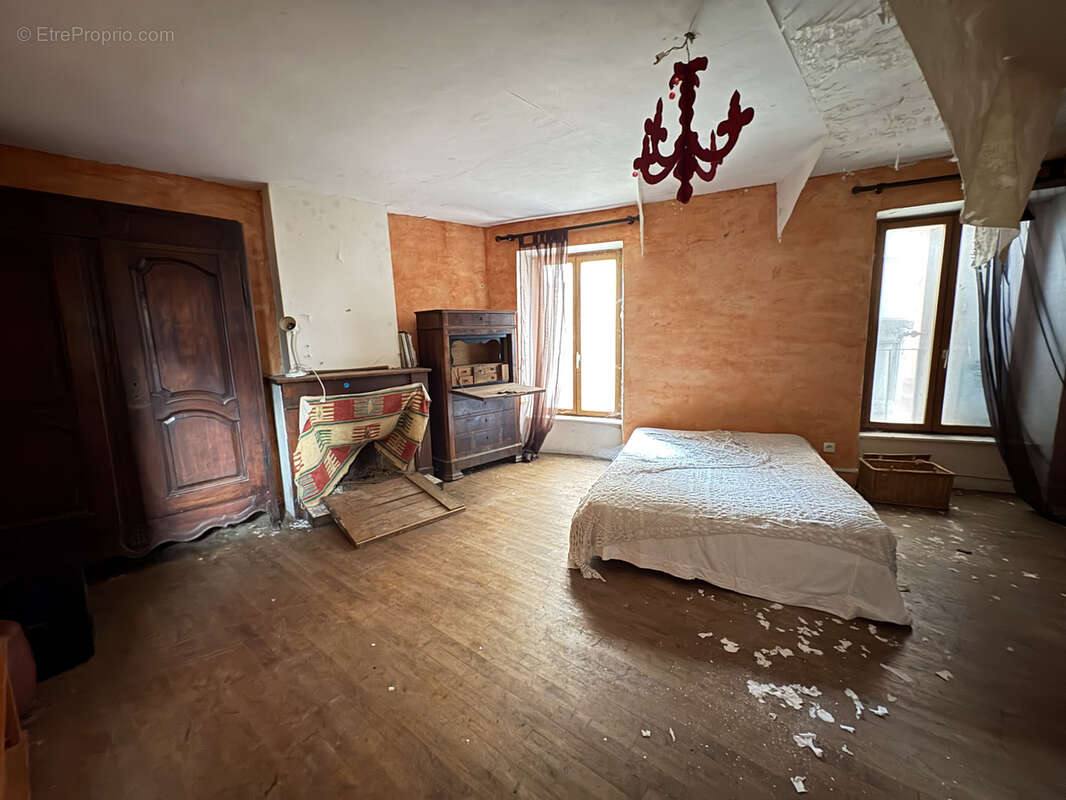 Maison à BELMONT-SUR-RANCE