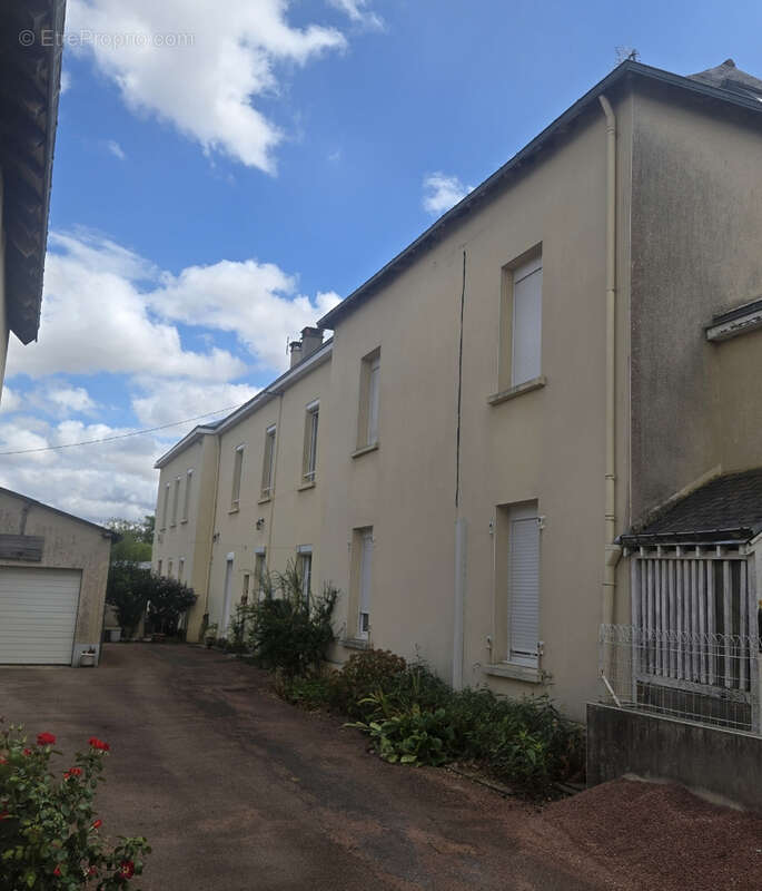 Maison de ville, 4 chambres, terrain, garage - photo 3