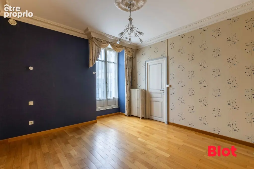 Maison 9 pièces 297 m² à vendre à Bais (35680) - photo 8