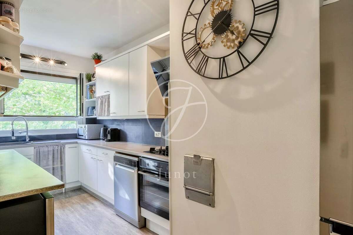 Appartement à GARCHES