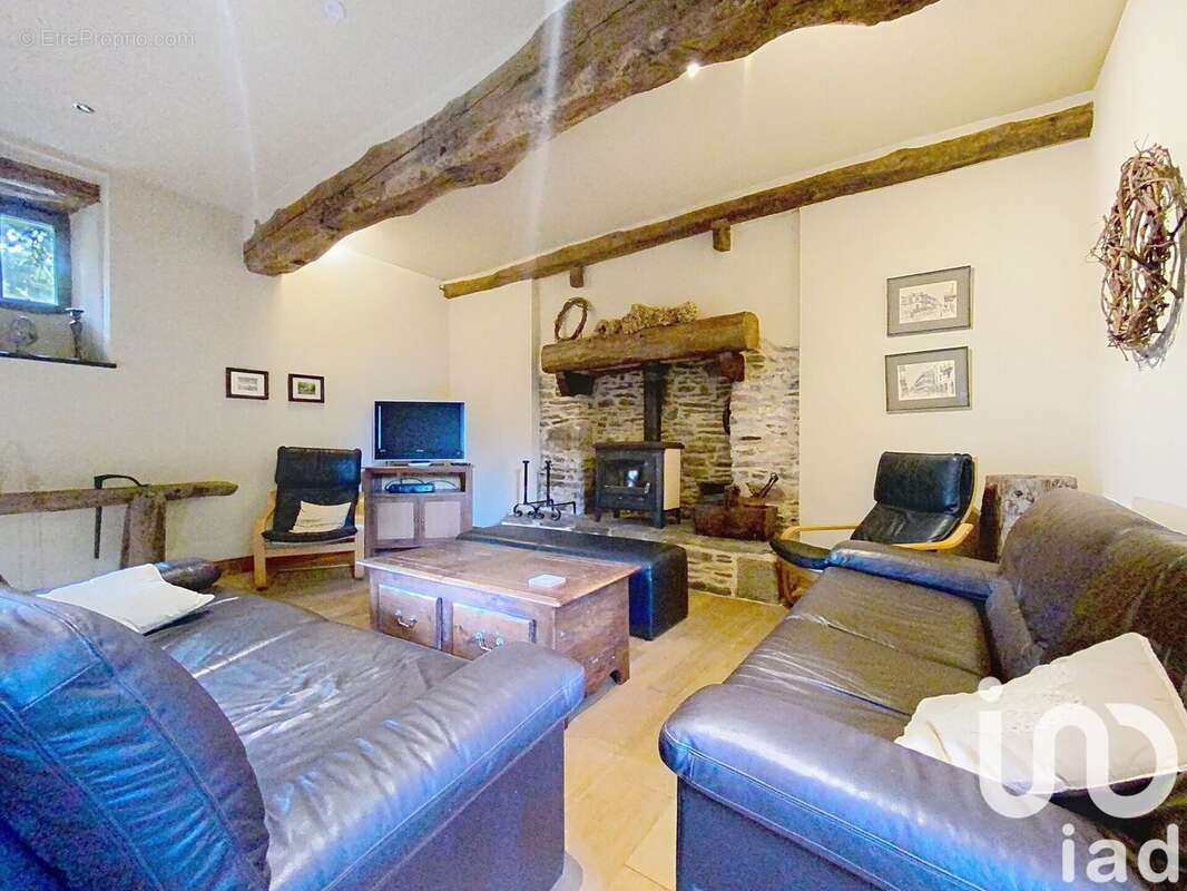 Photo 3 - Maison à PLEINE-FOUGERES