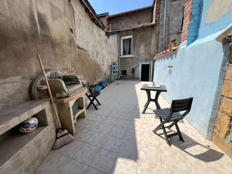 Maison à PONTCHARRA-SUR-TURDINE