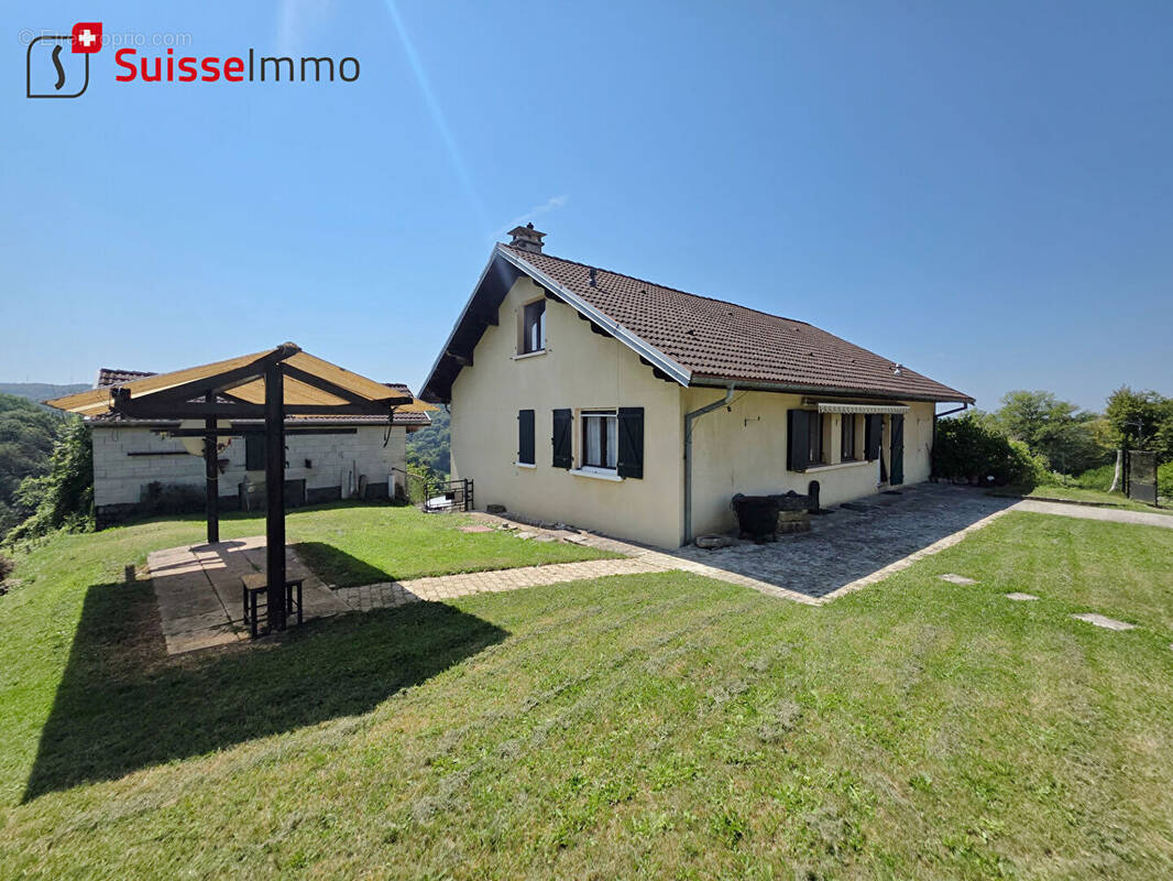 Maison à VILLARS-SOUS-ECOT