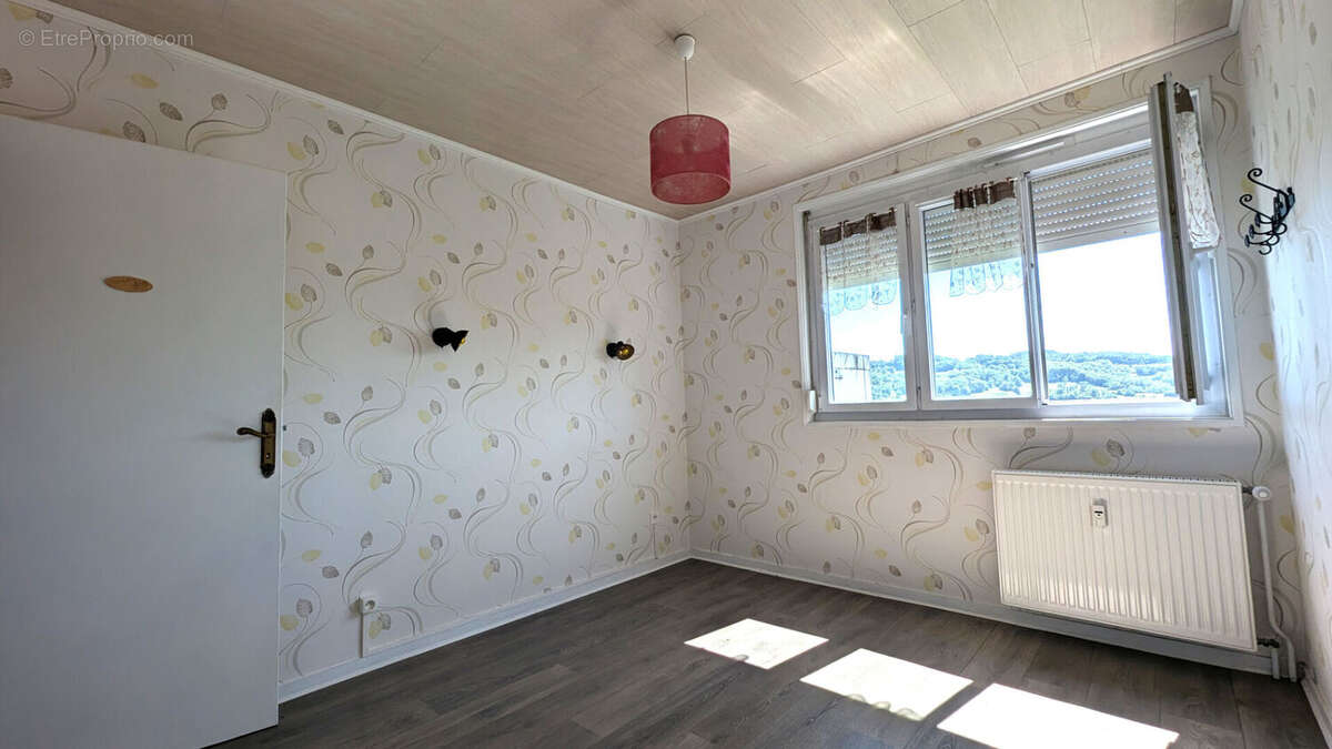 Appartement à LONS-LE-SAUNIER