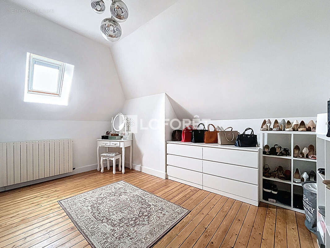 Maison à VILLERS-SUR-LE-ROULE