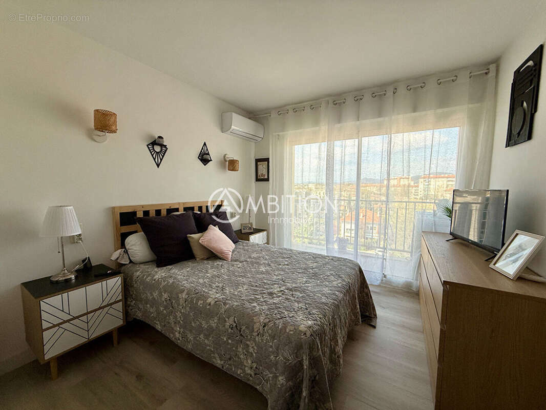 Appartement à FREJUS