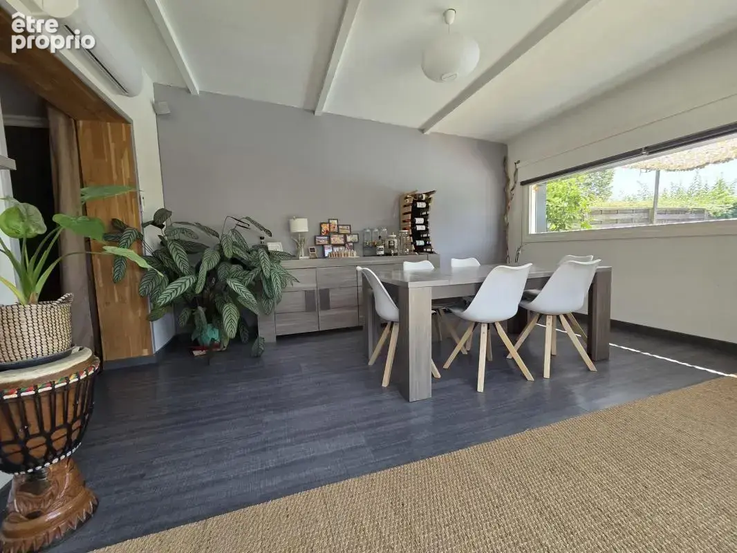 Superbe maison renovee offrant 132m² sur 495m² ac piscine !! - photo 18