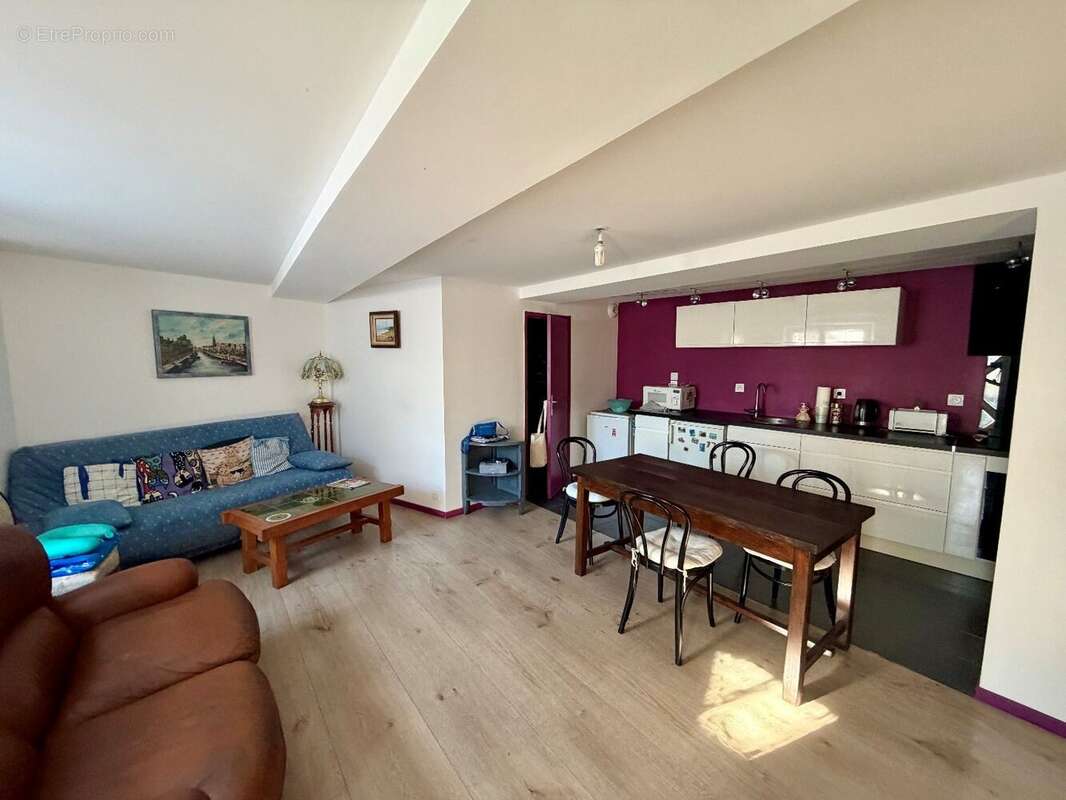 Maison à OUISTREHAM