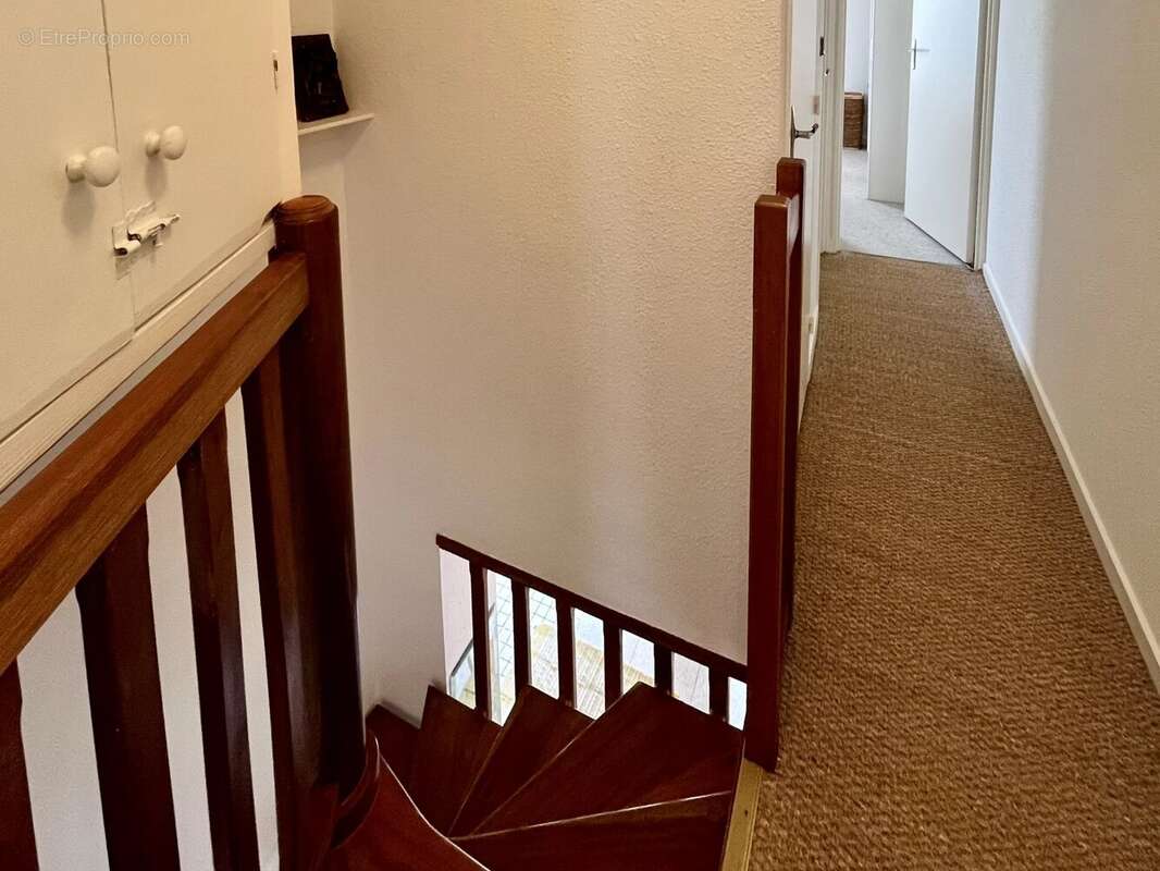 Maison à BOUTEILLES-SAINT-SEBASTIEN