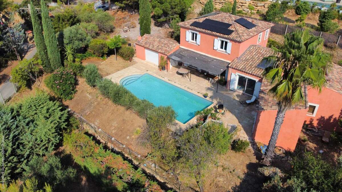 Maison à LA CADIERE-D'AZUR