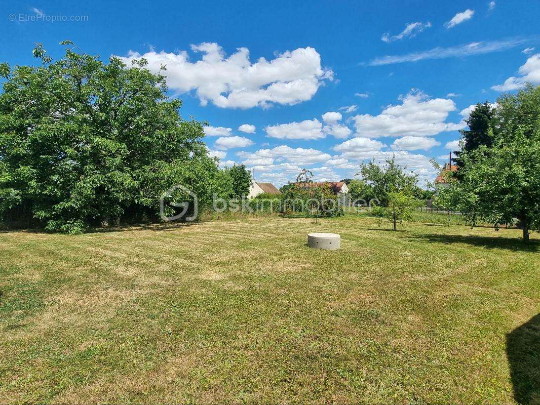Maison à LONGUEVILLE