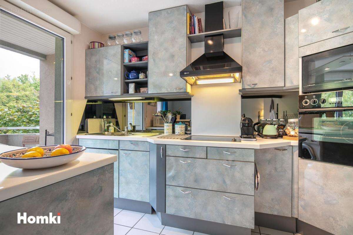 Appartement à MEYLAN