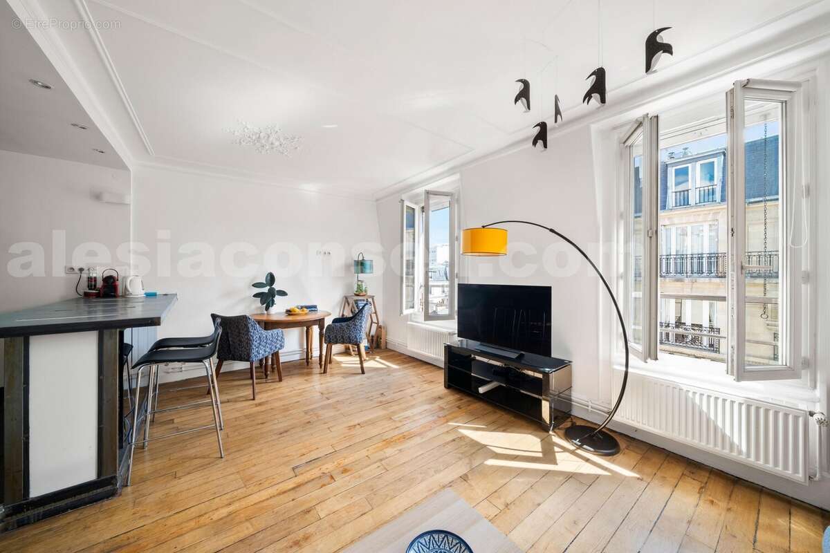 Photo n°7 - Appartement à PARIS-14E