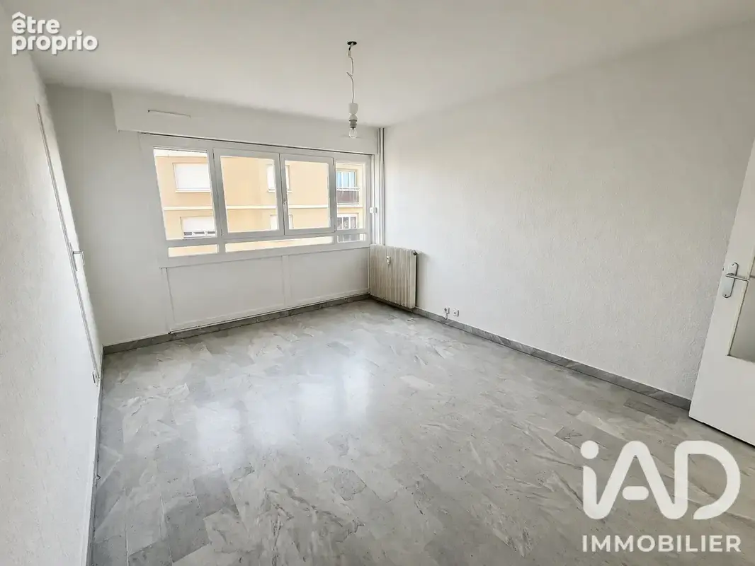 Photo 1 - Appartement à NIMES