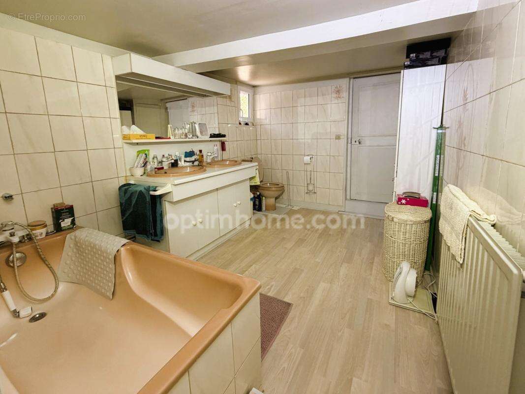 Maison normande de caractère de 121 m² avec 4 chambres, vie de plain-pied, Le Mesnil-Guillaume (14100), à moins de 10 minutes de - photo 21