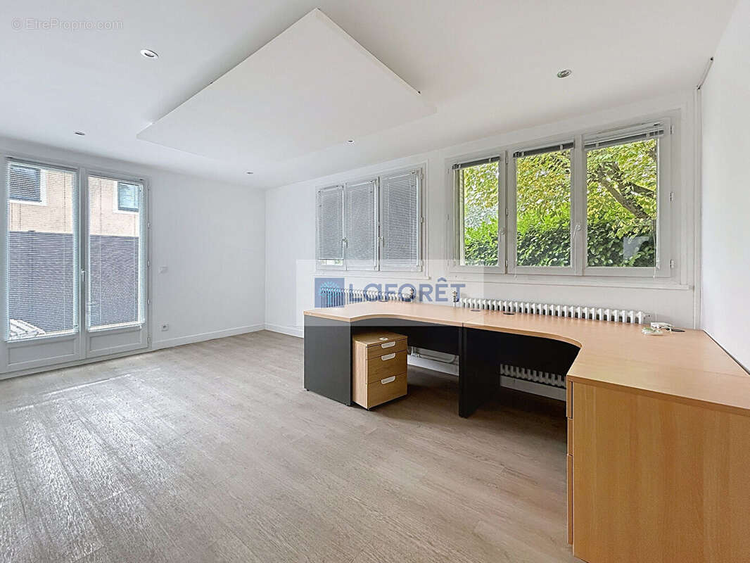 Maison à SARTROUVILLE