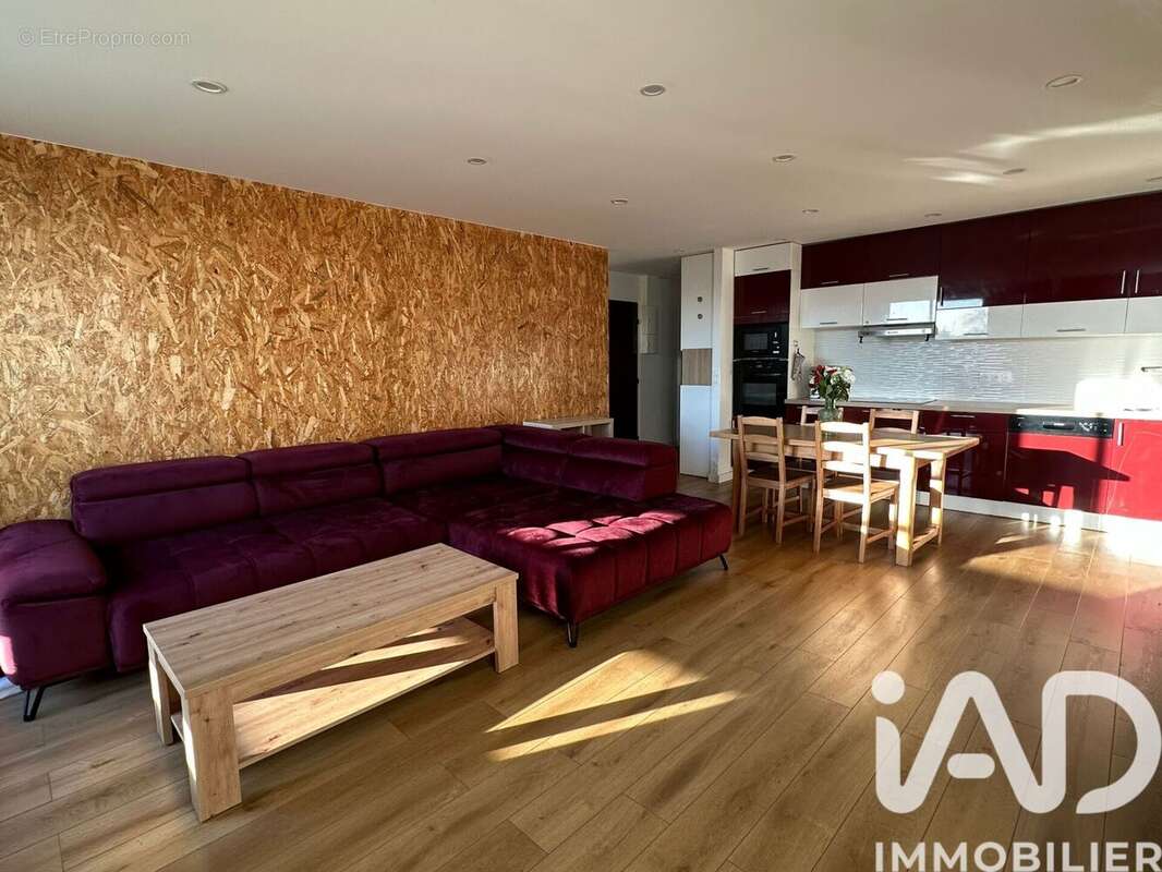 Photo 2 - Appartement à ELANCOURT