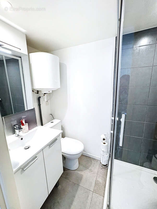 Appartement à SAINT-MARTIN-D'HERES