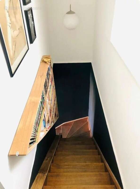Appartement à MARSEILLE-6E