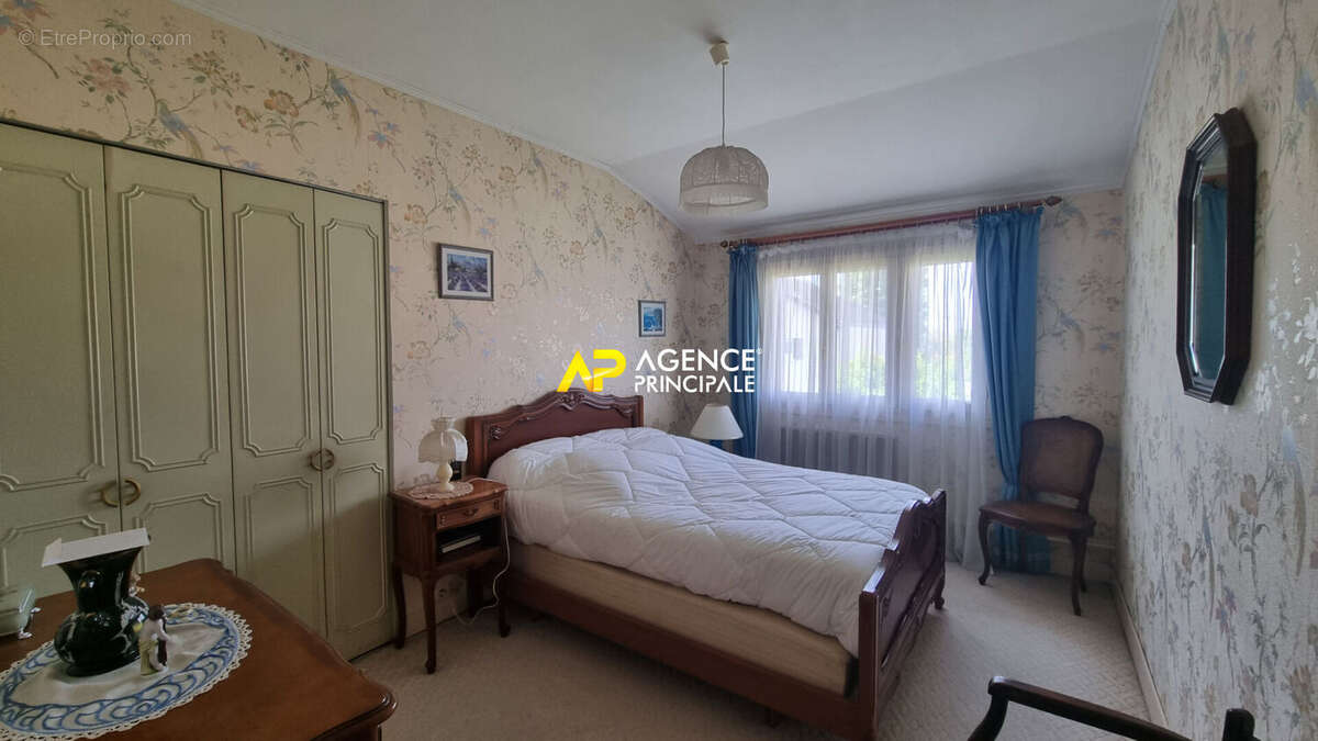 Sartrouville - Les Dix Arpents - Maison 6 pièces 100 m2 avec garage - photo 10