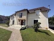 Maison à LA CHAPELLE-REANVILLE