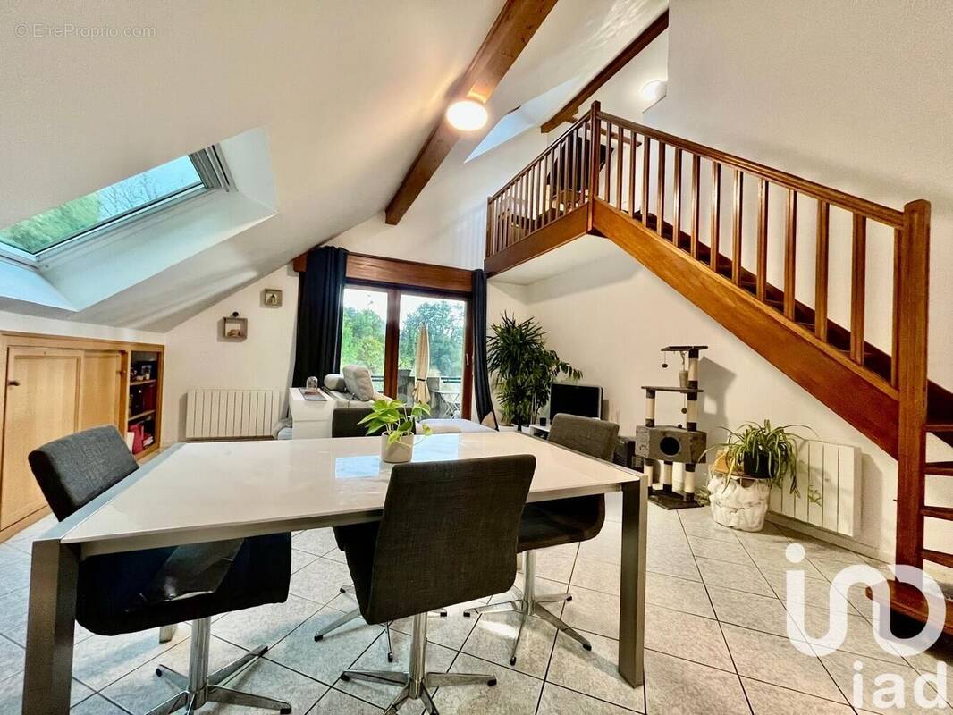 Photo 1 - Appartement à MACHILLY